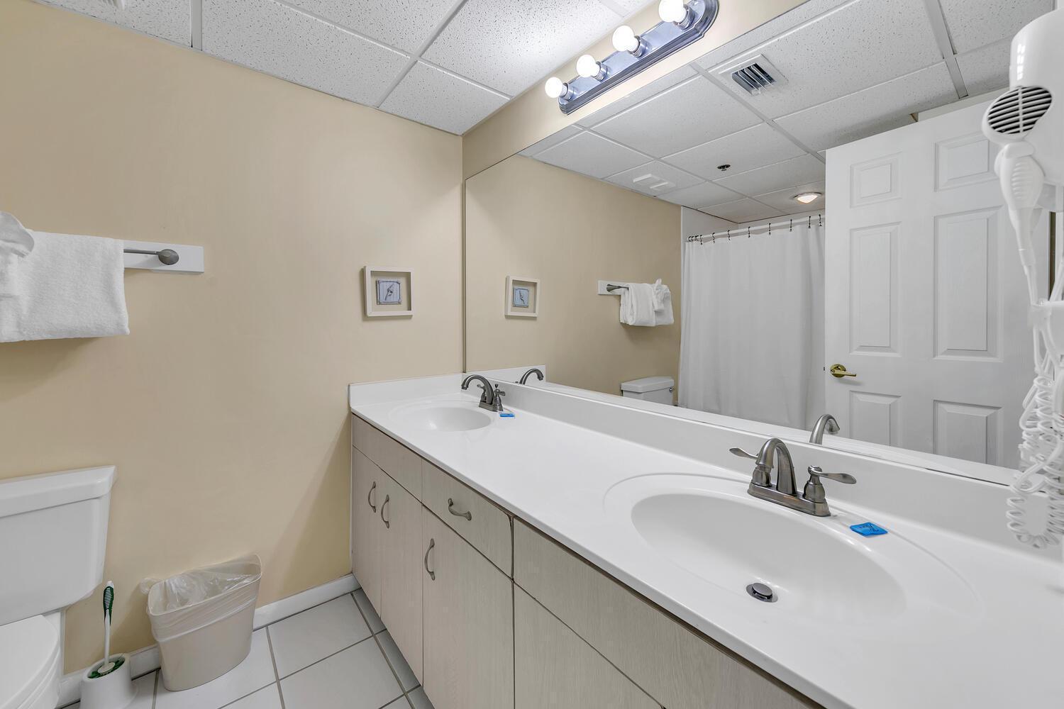 Long 1-1203 Holiday home
